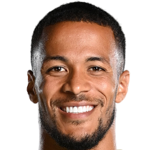 https://img.percetech.com/img/football/player/04d6e5ed4732f3f43a7b3d3a6ce71a4d.png